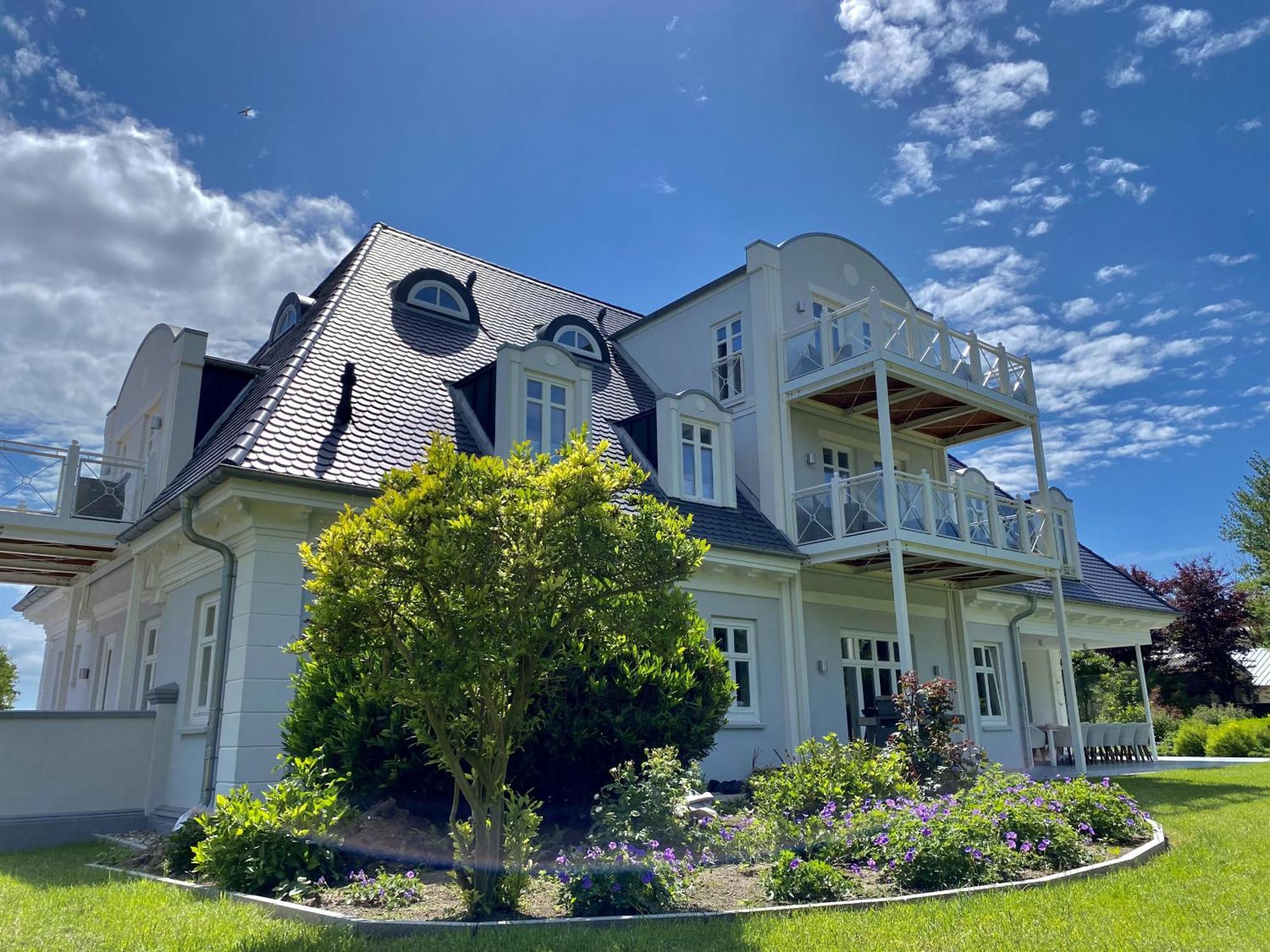 Landhaus Luetjenhof Hotel Großenbrode Eksteriør billede